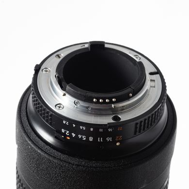 Об'єктив Nikon ED AF Nikkor 80-200mm f/2.8D (MKIII)