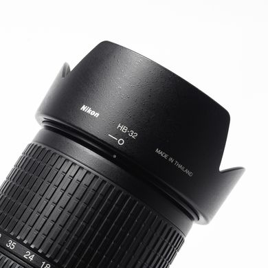 Об'єктив Nikon 18-135mm f/3.5-5.6G ED AF-S DX Nikkor
