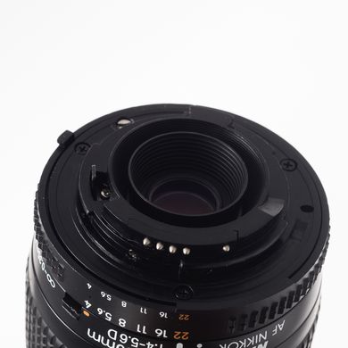Об'єктив Nikon AF Nikkor 35-80mm f/4-5.6D mkII