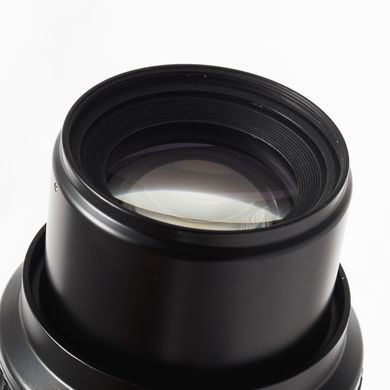 Об'єктив Nikon 105mm f/2.8D AF Micro-Nikkor