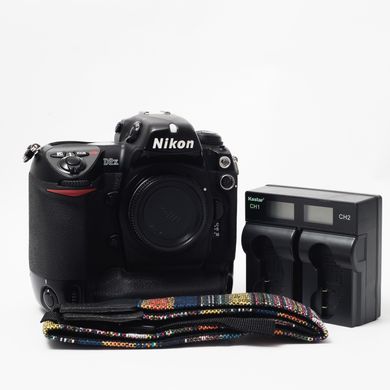 Дзеркальний фотоапарат Nikon D2x (пробіг 51900 кадрів)