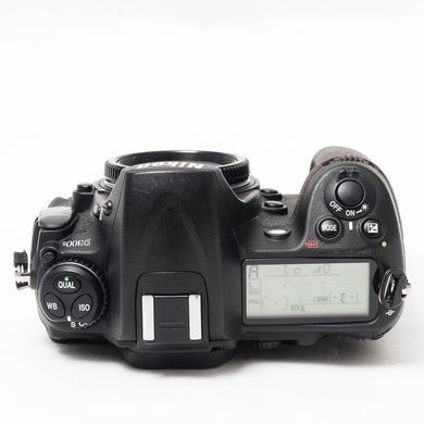 Дзеркальний фотоапарат Nikon D300s (пробіг 30025 кадрів)