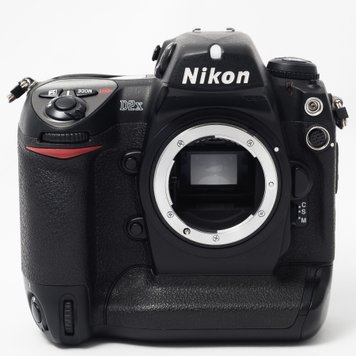 Дзеркальний фотоапарат Nikon D2x (пробіг 97530 кадрів)