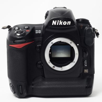 Дзеркальний фотоапарат Nikon D3 (пробіг 213179 кадрів)