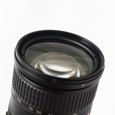 Об'єктив Nikon 18-200mm f/3.5-5.6G ED AF-S DX VR Nikkor