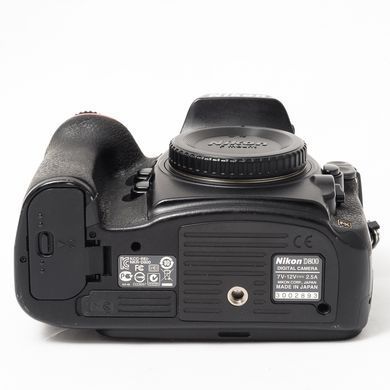 Дзеркальний фотоапарат Nikon D800 (пробіг 31050 кадрів)