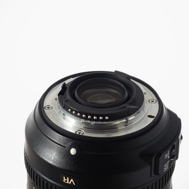 Об'єктив Nikon 24-85mm f/3.5-4.5G ED AF-S VR Nikkor