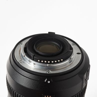 Об'єктив Nikon 16-85mm f/3.5-5.6G ED AF-S DX VR Nikkor