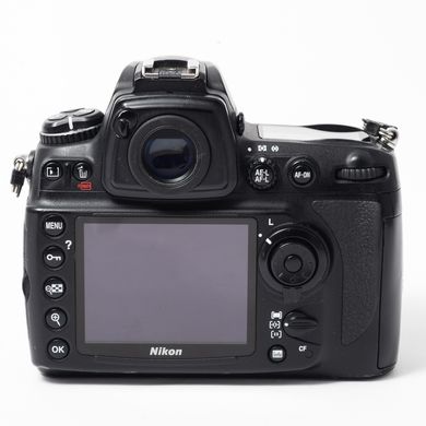 Дзеркальний фотоапарат Nikon D700 (пробіг 102602 кадрів)