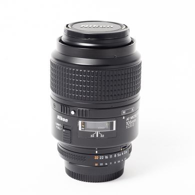 Об'єктив Nikon 105mm f/2.8D AF Micro-Nikkor