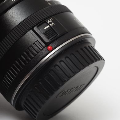 Об'єктив Canon Fisheye Lens EF 15mm f/2.8
