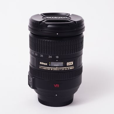 Об'єктив Nikon 18-200mm f/3.5-5.6G ED AF-S DX VR Nikkor
