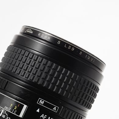 Об'єктив Nikon 60mm f/2.8 AF Micro-Nikkor Об'єктив Nikon 60mm f/2.8 AF Micro-Nikkor