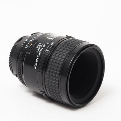 Об'єктив Nikon 60mm f/2.8 AF Micro-Nikkor Об'єктив Nikon 60mm f/2.8 AF Micro-Nikkor