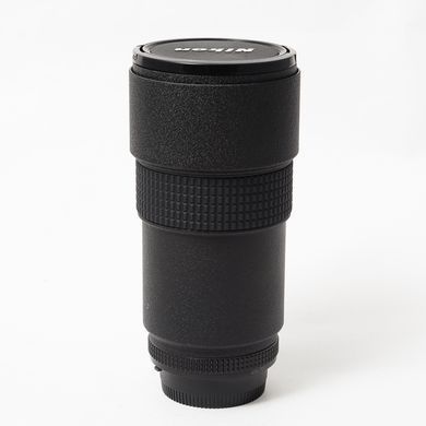 Об'єктив Nikon AF-Nikkor 180mm f/2.8D