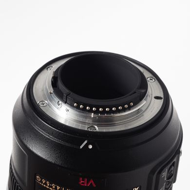Об'єктив Nikon 70-300mm f/4.5-5.6G ED AF-S VR Nikkor