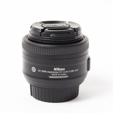 Об'єктив Nikon AF-S DX Nikkor 35mm f/1.8G