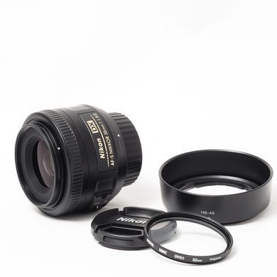 Об'єктив Nikon AF-S DX Nikkor 35mm f/1.8G