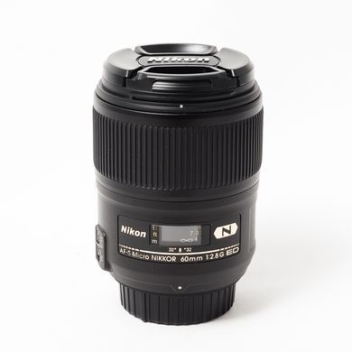 Об'єктив Nikon 60mm f/2.8G AF-S Micro-Nikkor