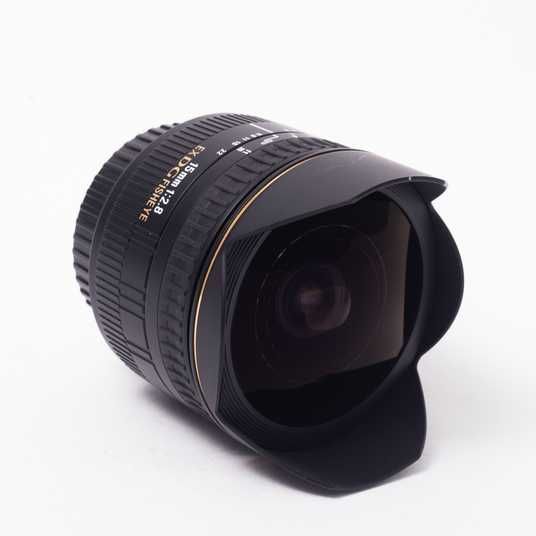 Об'єктив Sigma AF 15mm f/2.8 EX DG Fisheye для Canon – творчий об