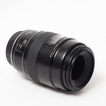 Об'єктив Canon Macro Lens EF 100mm f/2.8