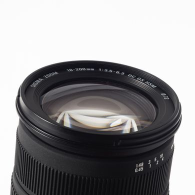 Об'єктив Sigma Zoom 18-200mm f/3.5-6.3 DC OS HSM для Nikon