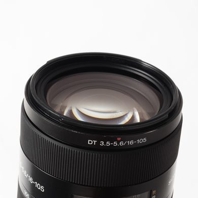 Об'єктив Sony DT 16-105mm f/3.5-5.6 SAL16105