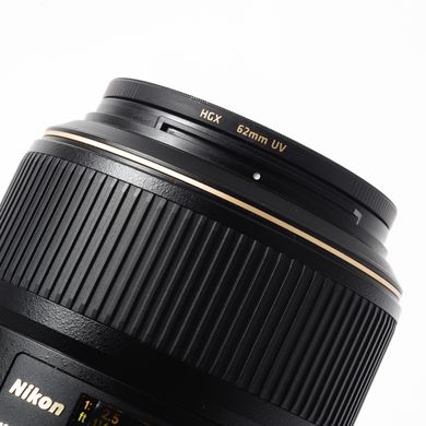 Об'єктив Nikon 105mm f/2.8G AF-S VR Micro-Nikkor