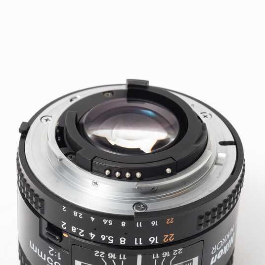 Об'єктив Nikon 35mm f/2 AF Nikkor купити б.в – світлосильний