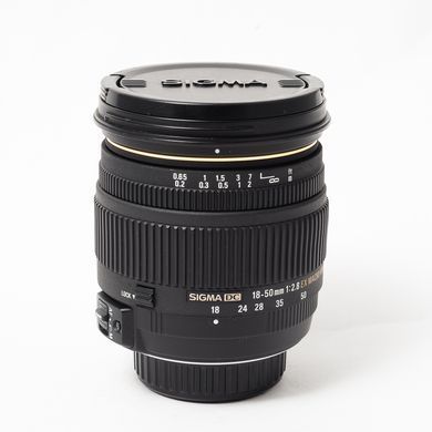 Об'єктив Sigma AF 18-50mm f/2.8 EX DC HSM для Nikon