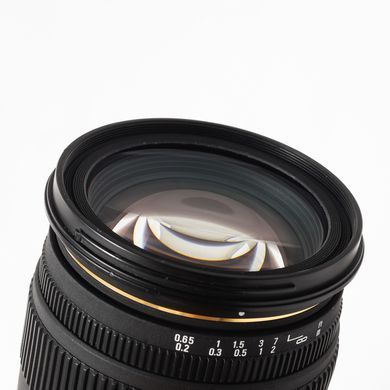 Об'єктив Sigma AF 18-50mm f/2.8 EX DC HSM для Nikon