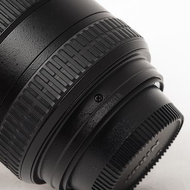 Об'єктив Nikon 17-55mm f/2.8G IF-ED AF-S DX Zoom-Nikkor