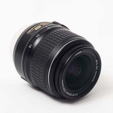 Об'єктив Nikon 18-55mm f/3.5-5.6G-II ED AF-S DX Zoom-Nikkor