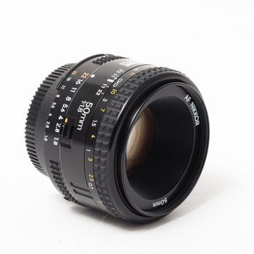 Об'єктив Nikon 50mm f/1.8 AF Nikkor mk II
