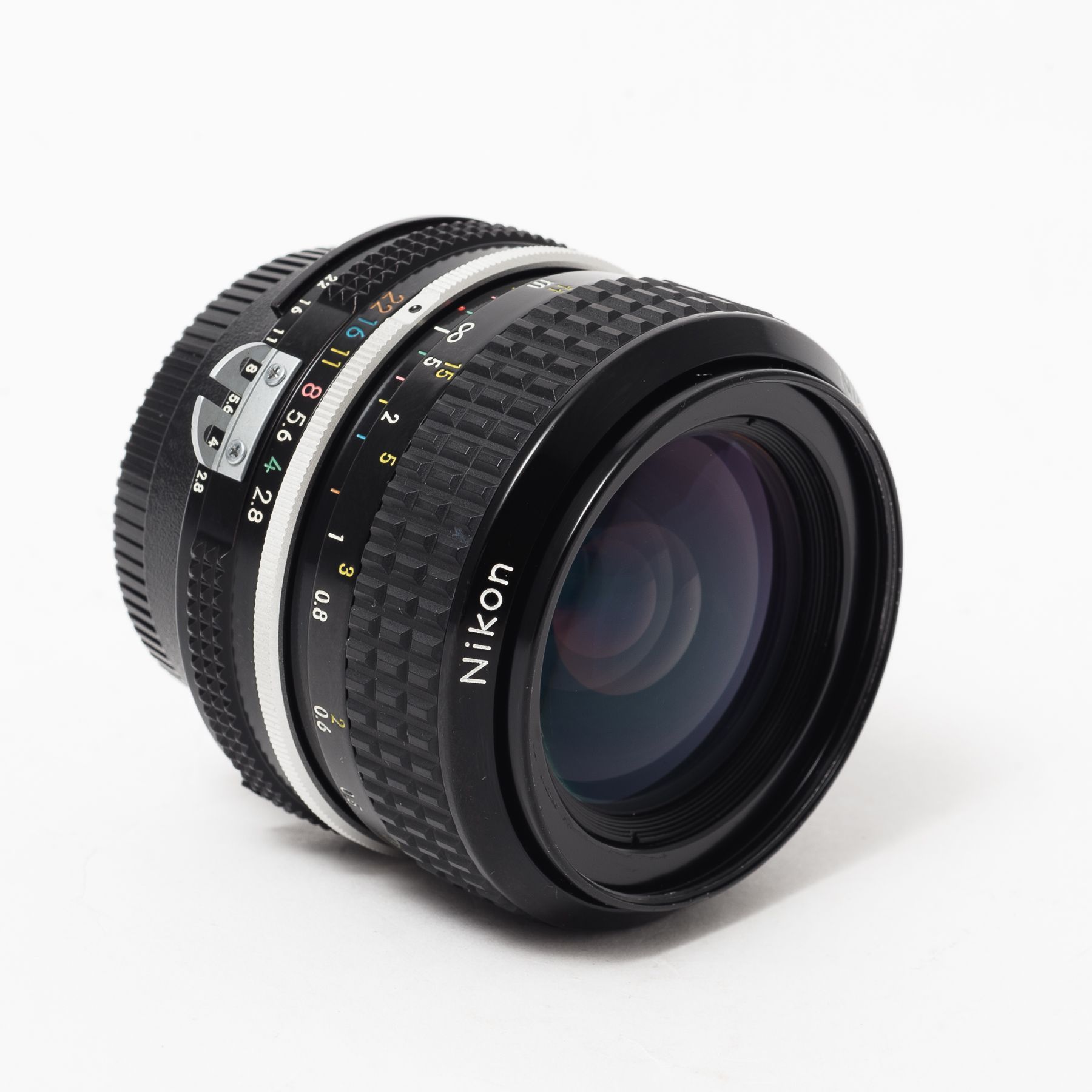 Об'єктив Nikon 28mm f/2.8 Nikkor Ai купити в Україні ✔️ інтернет