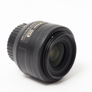 Об'єктив Nikon AF-S DX Nikkor 35mm f/1.8G