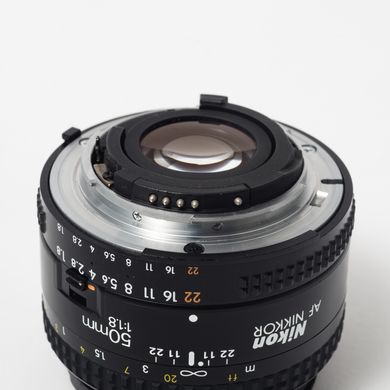 Об'єктив Nikon 50mm f/1.8 AF Nikkor mkII