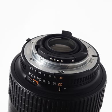 Об'єктив Nikon AF Nikkor 24-85mm f/2.8-4D