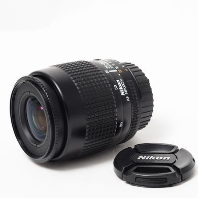 Об'єктив Nikon AF Nikkor 35-80mm f/4-5.6D mkII