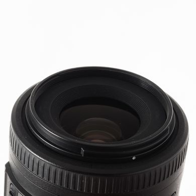 Об'єктив Nikon AF-S DX Nikkor 35mm f/1.8G