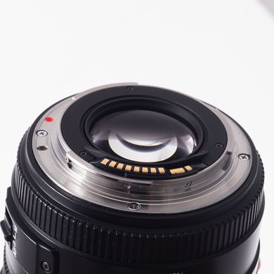 Об'єктив Sigma AF 50mm f/1.4 EX DG HSM для Canon