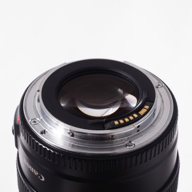 Об'єктив Canon Lens EF 85mm f/1.8 USM