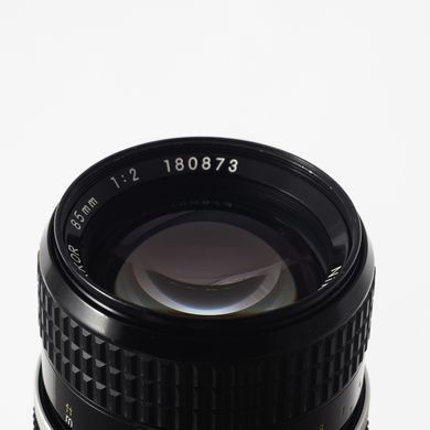 Об'єктив Nikon 85mm f/2 Nikkor Ai