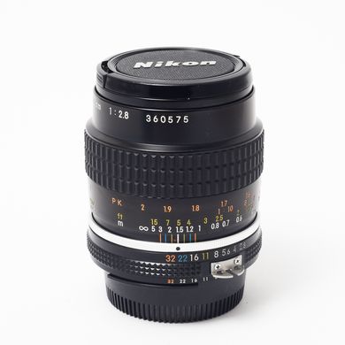 Об'єктив Nikon 55mm f/2.8 Micro-Nikkor Ai-S