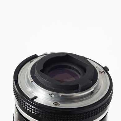 Об'єктив Nikon 55mm f/2.8 Micro-Nikkor Ai-S