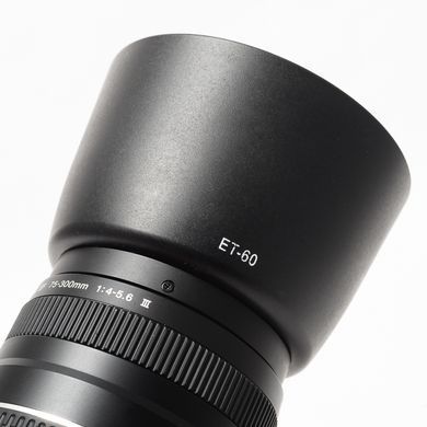 Об'єктив Canon Zoom Lens EF 75-300mm f/4-5.6 III