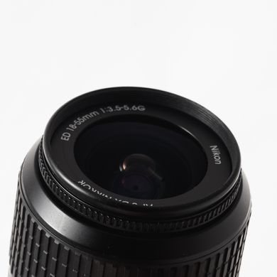 Об'єктив Nikon 18-55mm f/3.5-5.6G ED AF-S DX Zoom-Nikkor