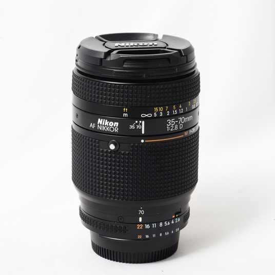 Об'єктив Nikon AF Nikkor 35-70mm f/2.8 D – професійний стандартний