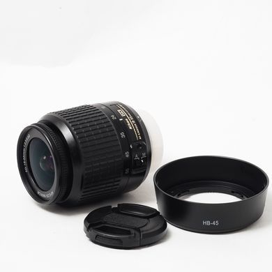 Об'єктив Nikon 18-55mm f/3.5-5.6G ED AF-S DX Zoom-Nikkor