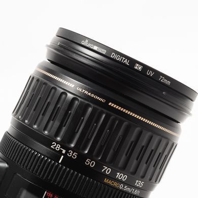 Об'єктив Canon Zoom Lens EF 28-135mm f/3.5-5.6 IS USM